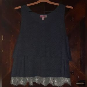 🍀3/15 Gray Vintage Girl Tank Top